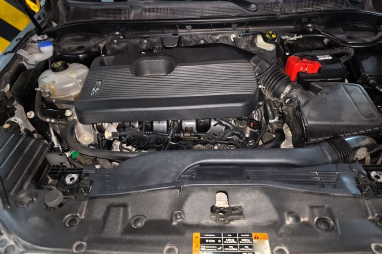 Used Lincoln Corsair 2022 2.0T Two-Wheel Drive Deluxe Edition Engine Bay