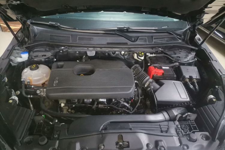 Used Lincoln Corsair 2022 2.0T Two-Wheel Drive Deluxe Edition Engine Bay