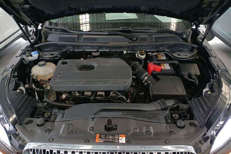 Used Lincoln Corsair 2022 2.0T Two-Wheel Drive Deluxe Edition Engine Bay