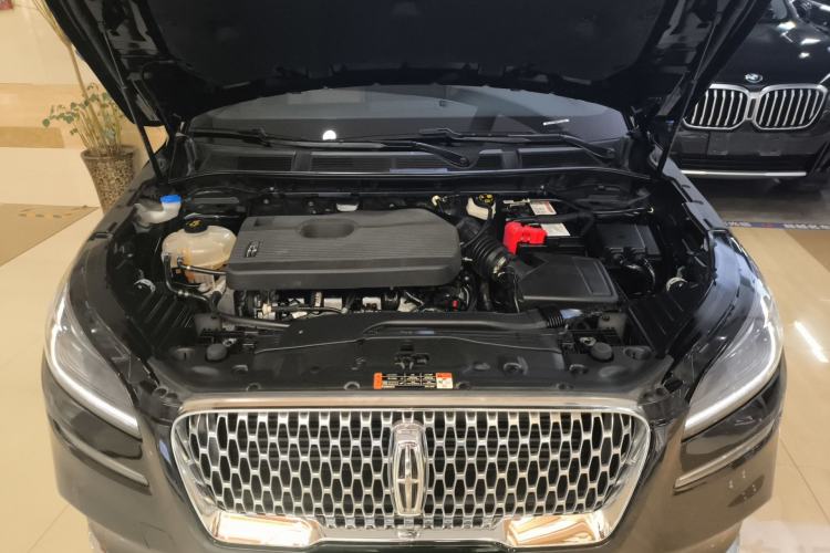 Used Lincoln Corsair 2022 2.0T Two-Wheel Drive Luxury Edition Engine Bay