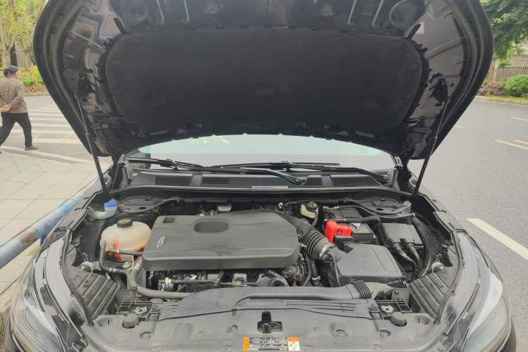 Used Lincoln Corsair 2022 2.0T Two-Wheel Drive Luxury Edition Engine Bay