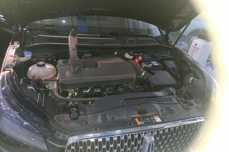 Used Lincoln Corsair 2022 2.0T Two-Wheel Drive Luxury Edition Engine Bay