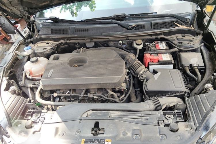 Used Lincoln Corsair 2022 2.0T Two-Wheel Drive Luxury Edition Engine Bay