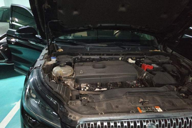 Used Lincoln Corsair 2022 Revised Version 2.0T Two-Wheel Drive Premium Edition Engine Bay Right