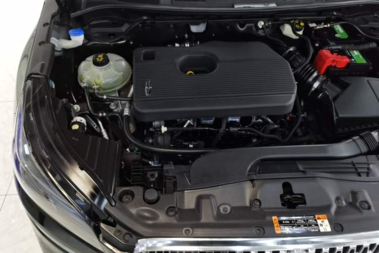 Used Lincoln Corsair 2022 2.0T Two-Wheel Drive Luxury Edition Engine Bay Right
