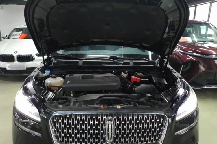 Used Lincoln Corsair 2022 2.0T Two-Wheel Drive Deluxe Edition Engine Bay