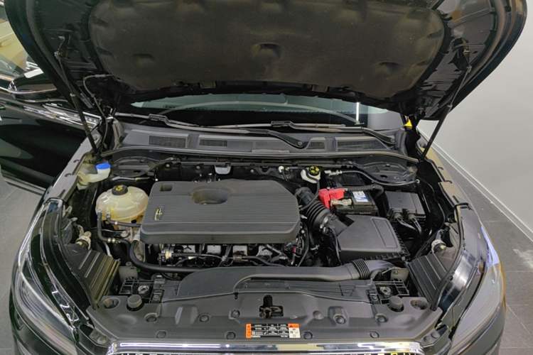 Used Lincoln Corsair 2022 2.0T Two-Wheel Drive Luxury Edition Engine Bay