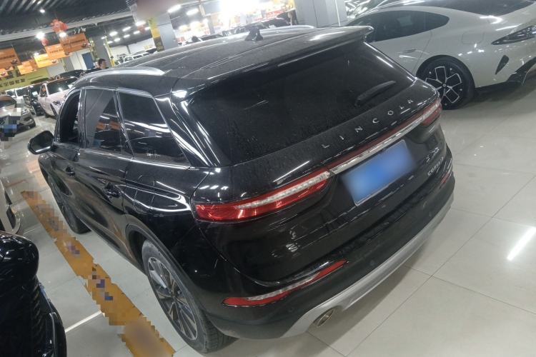 Used Lincoln Corsair 2022 2.0T Two-Wheel Drive Luxury Edition Exterior 2