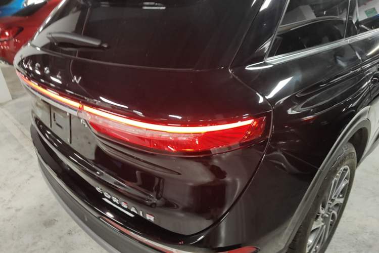 Used Lincoln Corsair 2022 2.0T Two-Wheel Drive Deluxe Edition Exterior 3