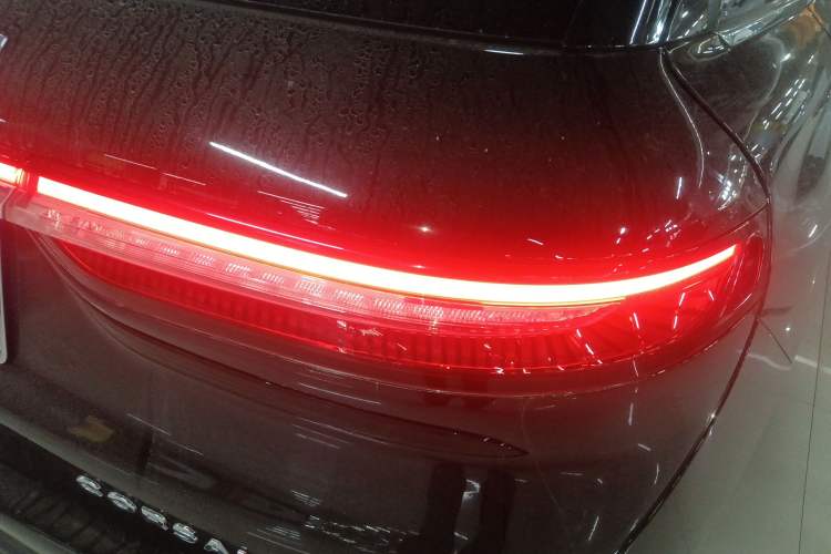 Used Lincoln Corsair 2022 2.0T Two-Wheel Drive Luxury Edition Exterior 3