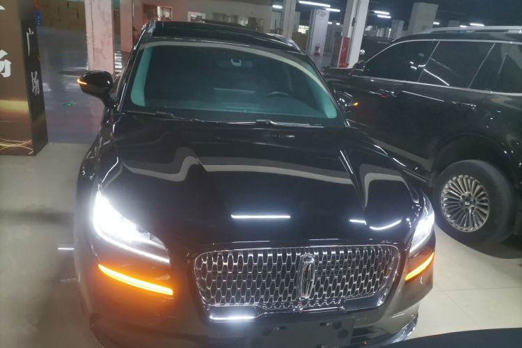 Used Lincoln Corsair 2022 2.0T Two-Wheel Drive Deluxe Edition Front