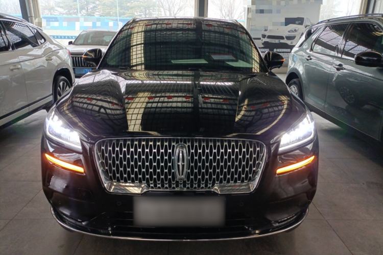 Used Lincoln Corsair 2022 2.0T Two-Wheel Drive Deluxe Edition Front