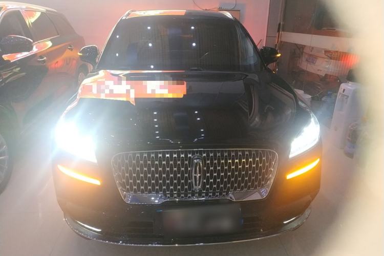 Used Lincoln Corsair 2022 2.0T Two-Wheel Drive Luxury Edition Front