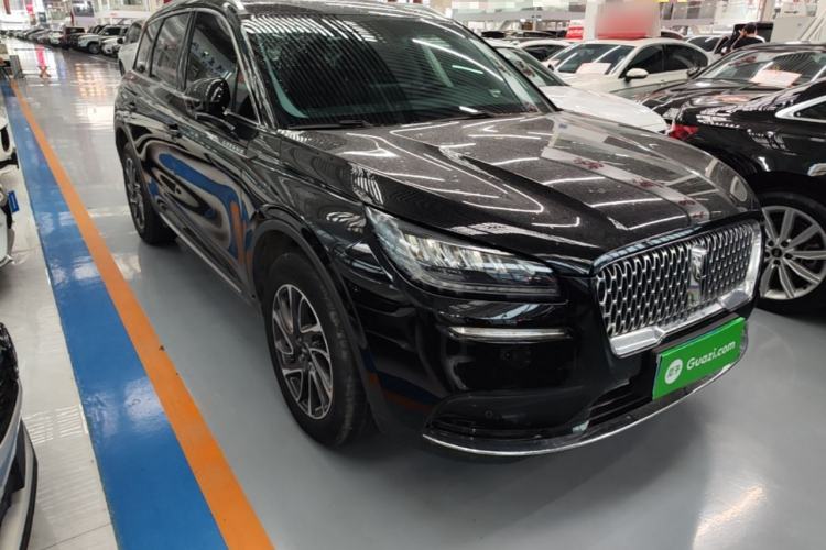 Used Lincoln Corsair 2022 2.0T Two-Wheel Drive Deluxe Edition Front Right 45 Deg