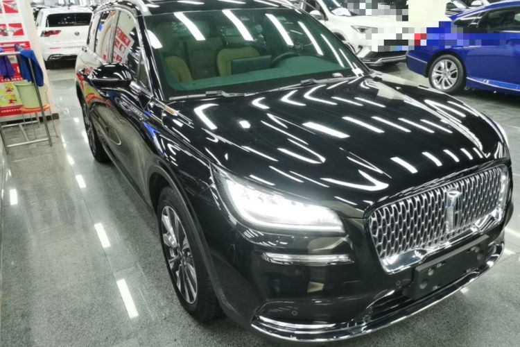 Used Lincoln Corsair 2022 2.0T Two-Wheel Drive Luxury Edition Front Right 45 Deg