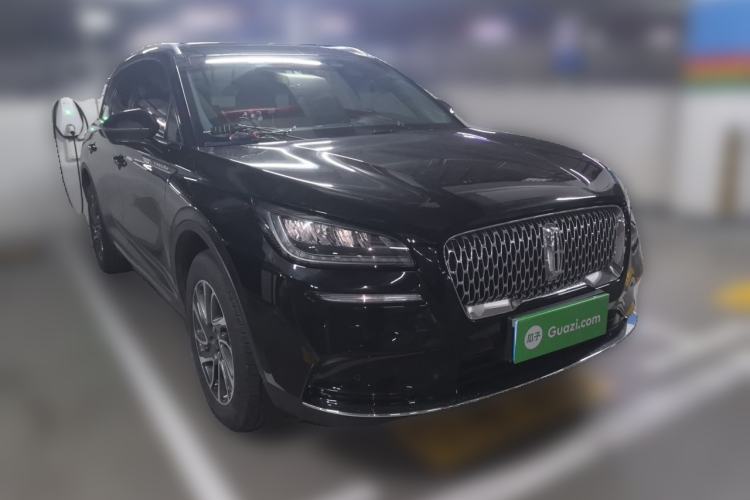 Used Lincoln Corsair 2022 2.0T Two-Wheel Drive Deluxe Edition Front Right 45 Deg