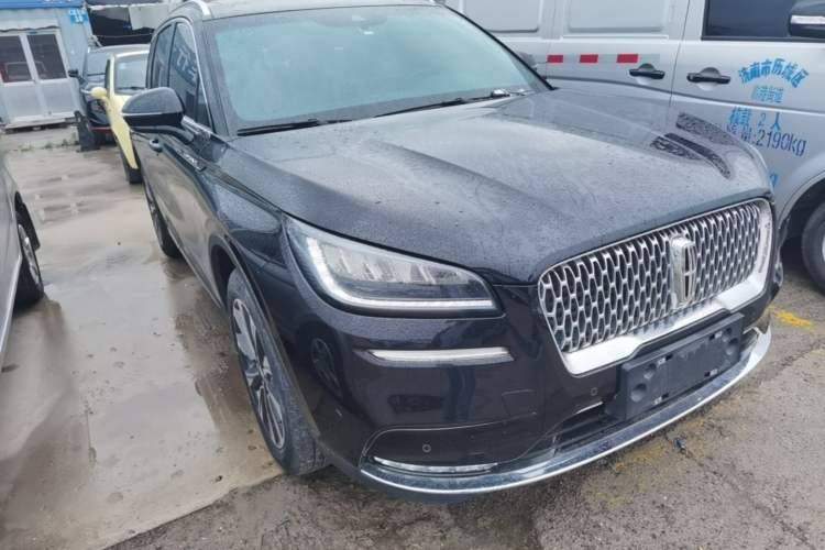 Used Lincoln Corsair 2022 2.0T Two-Wheel Drive Luxury Edition Front Right 45 Deg