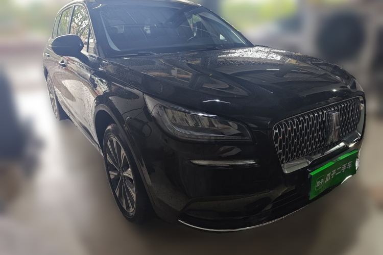 Used Lincoln Corsair 2022 2.0T Two-Wheel Drive Luxury Edition Front Right 45 Deg