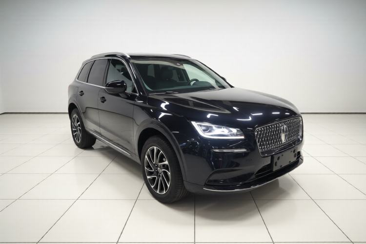 Used Lincoln Corsair 2022 2.0T Two-Wheel Drive Deluxe Edition Front Right 45 Deg