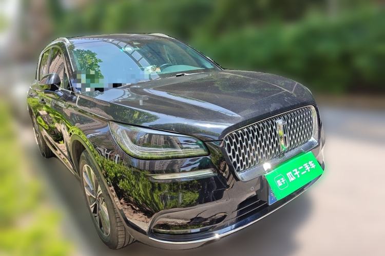 Used Lincoln Corsair 2022 Revised Version 2.0T Two-Wheel Drive Luxury Edition Front Right 45 Deg