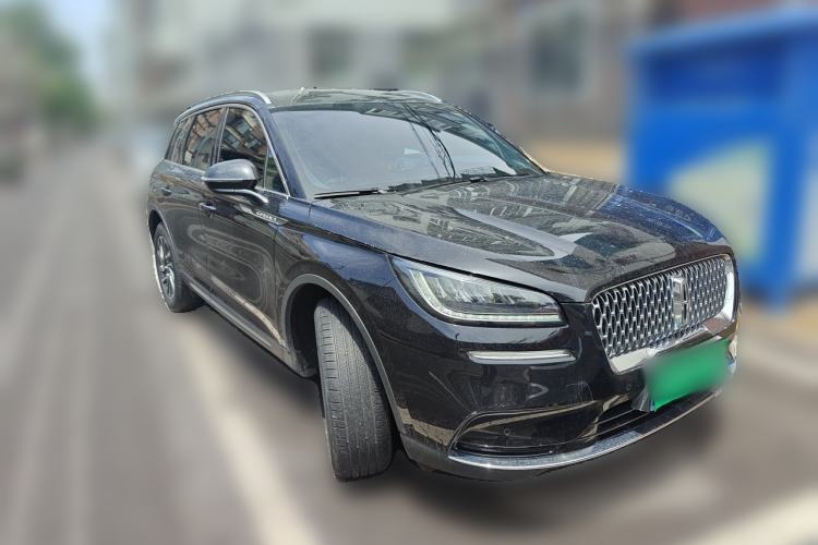 Used Lincoln Corsair 2022 2.0T Two-Wheel Drive Deluxe Edition Front Right 45 Deg