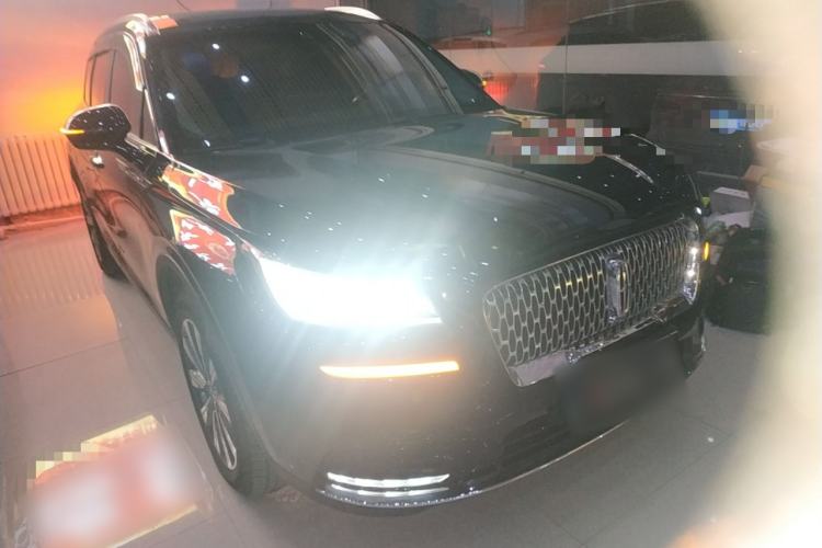 Used Lincoln Corsair 2022 2.0T Two-Wheel Drive Luxury Edition Front Right 45 Deg