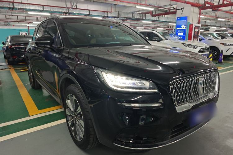 Used Lincoln Corsair 2022 2.0T Two-Wheel Drive Luxury Edition Front Right 45 Deg