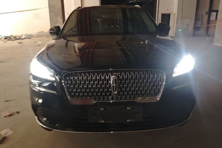 Used Lincoln Corsair 2022 2.0T Two-Wheel Drive Deluxe Edition Front