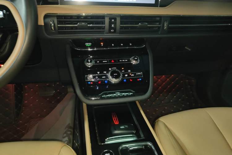 Used Lincoln Corsair 2022 2.0T Two-Wheel Drive Luxury Edition Gear Lever