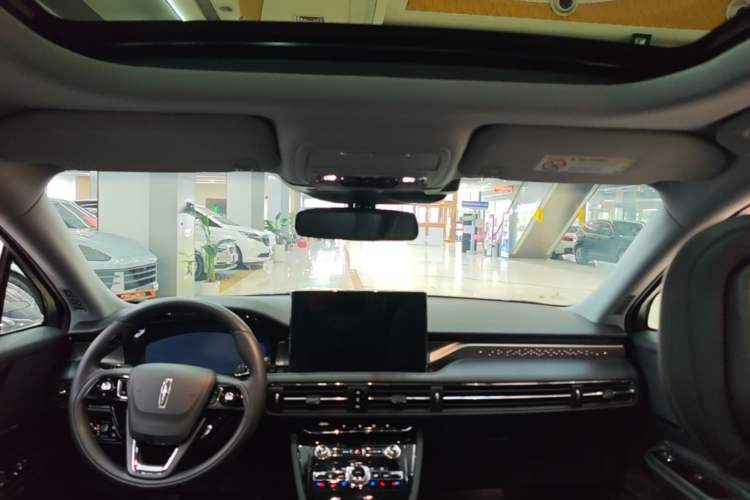 Used Lincoln Corsair 2022 2.0T Two-Wheel Drive Deluxe Edition Headliner