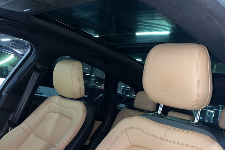 Used Lincoln Corsair 2022 2.0T Two-Wheel Drive Luxury Edition Headliner