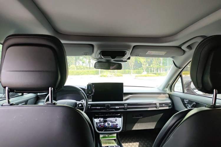 Used Lincoln Corsair 2022 2.0T Two-Wheel Drive Deluxe Edition Headliner