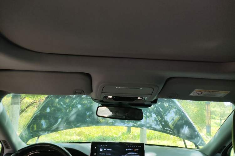 Used Lincoln Corsair 2022 2.0T Two-Wheel Drive Luxury Edition Headliner