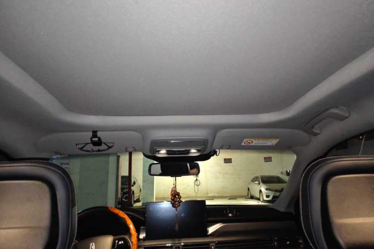 Used Lincoln Corsair 2022 2.0T Two-Wheel Drive Deluxe Edition Headliner