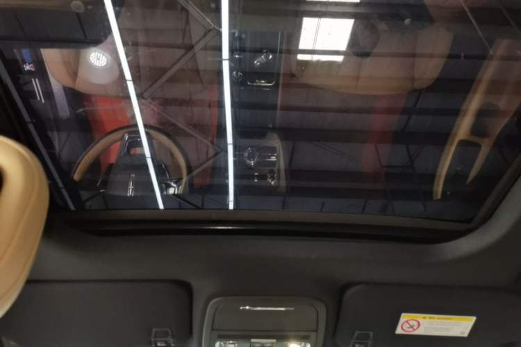 Used Lincoln Corsair 2022 2.0T Two-Wheel Drive Luxury Edition Headliner