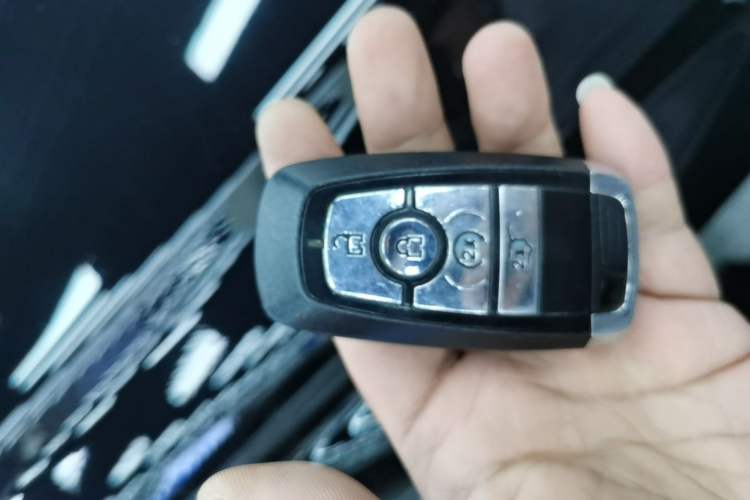 Used Lincoln Corsair 2022 2.0T Two-Wheel Drive Luxury Edition Interior 1