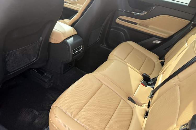 Used Lincoln Corsair 2022 Revised Version 2.0T Two-Wheel Drive Luxury Edition Interior 3