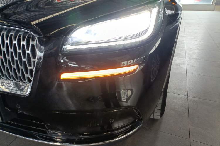 Used Lincoln Corsair 2022 2.0T Two-Wheel Drive Deluxe Edition Left Front Headlight