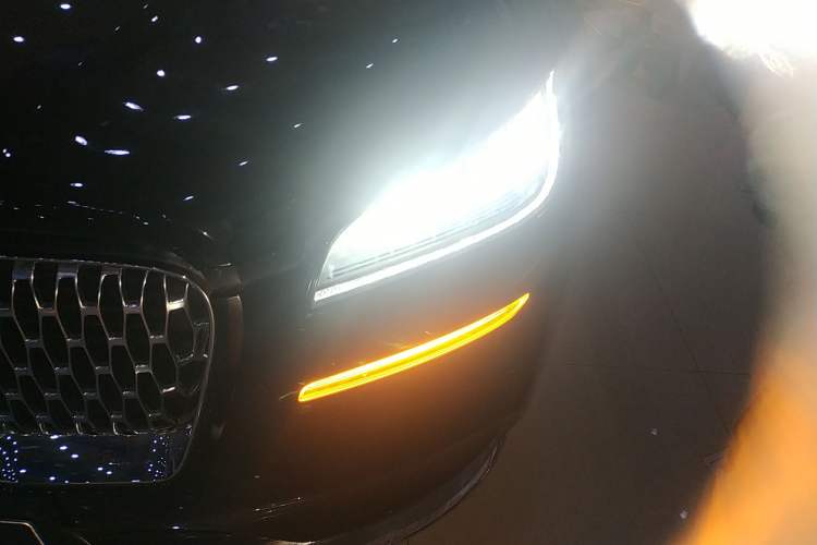 Used Lincoln Corsair 2022 2.0T Two-Wheel Drive Luxury Edition Left Front Headlight