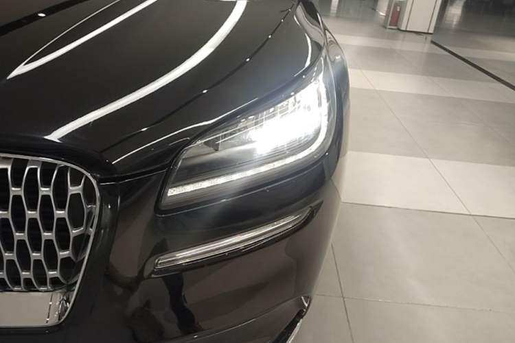 Used Lincoln Corsair 2022 2.0T Two-Wheel Drive Deluxe Edition Left Front Headlight