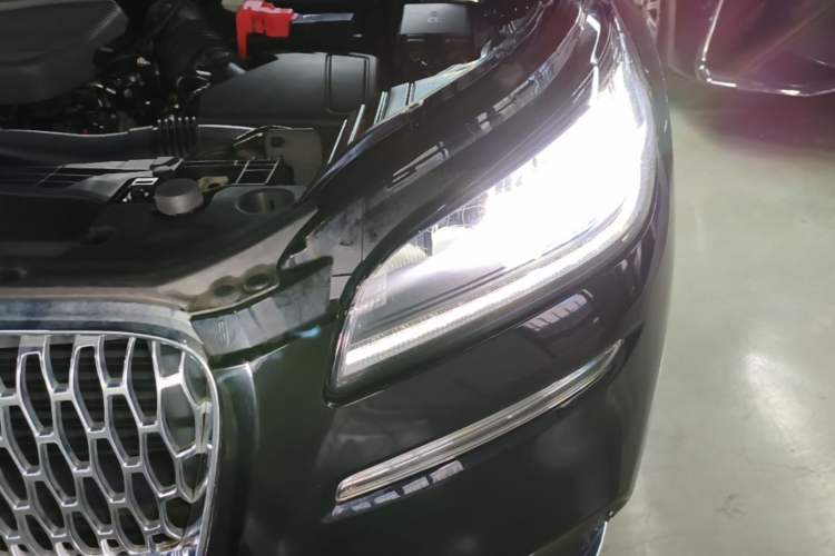 Used Lincoln Corsair 2022 2.0T Two-Wheel Drive Deluxe Edition Left Front Headlight