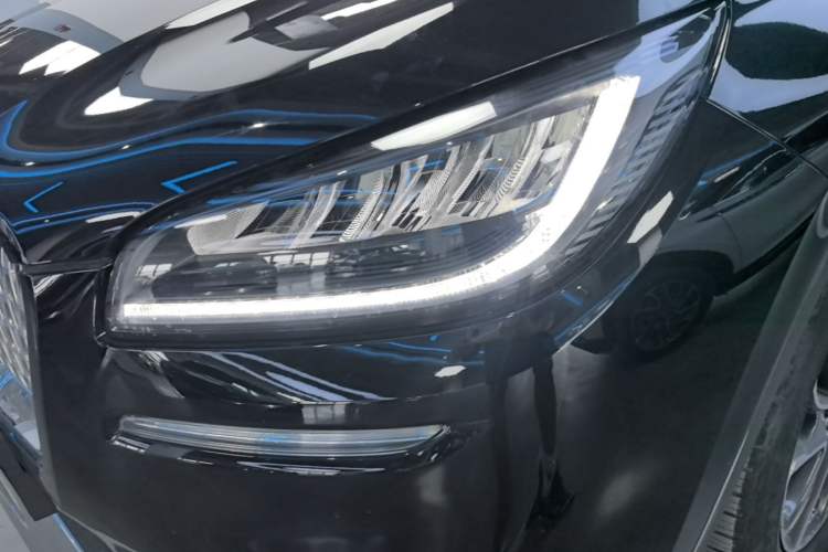 Used Lincoln Corsair 2022 2.0T Two-Wheel Drive Deluxe Edition Left Front Headlight