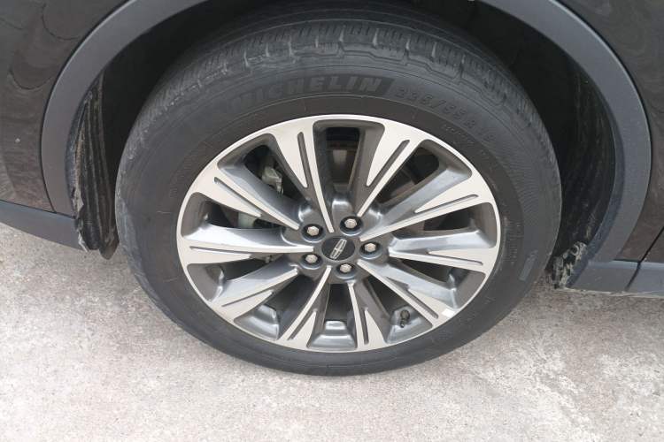 Used Lincoln Corsair 2022 2.0T Two-Wheel Drive Luxury Edition Left Front Wheel Hub
