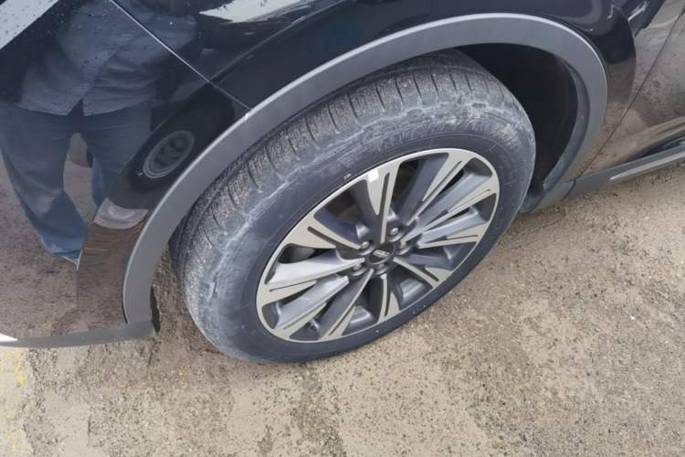 Used Lincoln Corsair 2022 2.0T Two-Wheel Drive Luxury Edition Left Front Wheel Hub