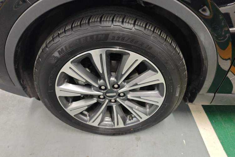 Used Lincoln Corsair 2022 2.0T Two-Wheel Drive Luxury Edition Left Front Wheel Hub