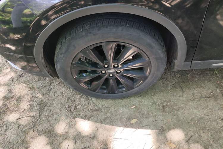Used Lincoln Corsair 2022 2.0T Two-Wheel Drive Luxury Edition Left Front Wheel Hub