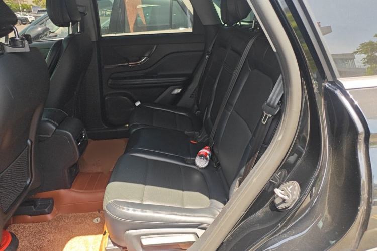 Used Lincoln Corsair 2022 2.0T Two-Wheel Drive Luxury Edition Left Rear Seat