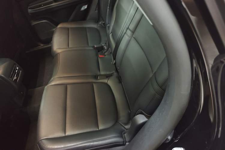 Used Lincoln Corsair 2022 2.0T Two-Wheel Drive Deluxe Edition Left Rear Seat