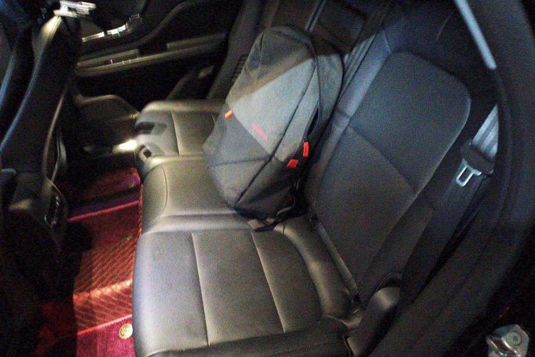 Used Lincoln Corsair 2022 2.0T Two-Wheel Drive Deluxe Edition Left Rear Seat
