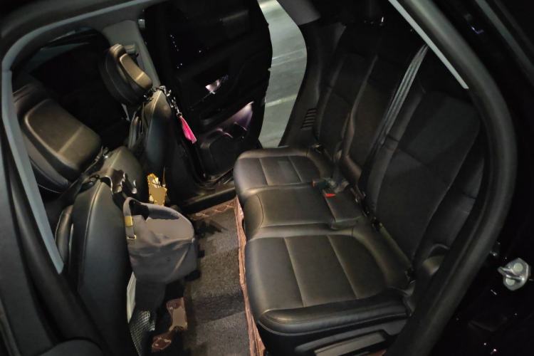 Used Lincoln Corsair 2022 2.0T Two-Wheel Drive Deluxe Edition Left Rear Seat